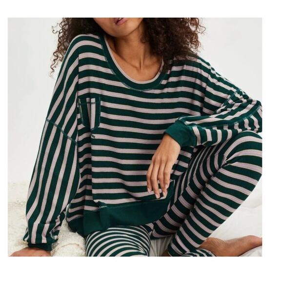 Free People Intimately MEDIUM Make It Happen Pullover Striped NWT - Picture 1 of 4
